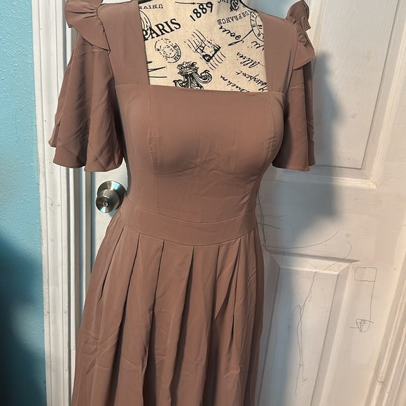 Maxi Dress!!! - Picture 3 of 4